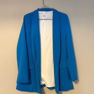 Elegant Blue Women's Blazer